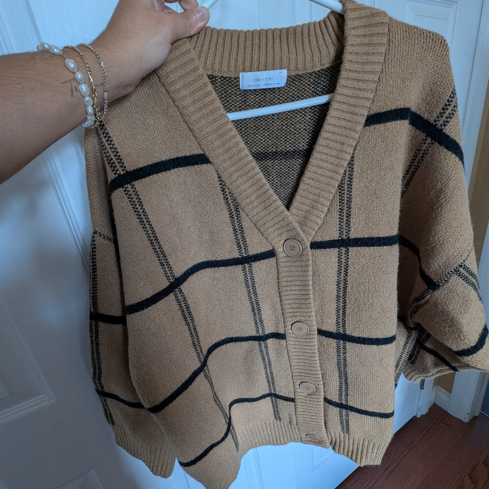OAK + FORT Tan and Black Plaid Cardigan